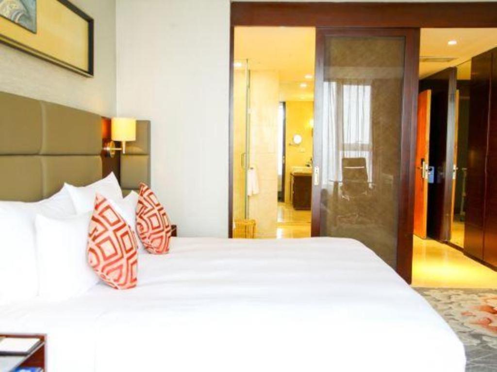 Wenzhou Binhai Grand Hotel Екстериор снимка